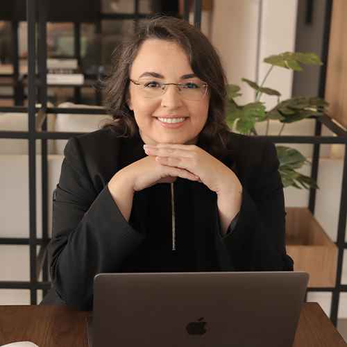 Dra. Luísa